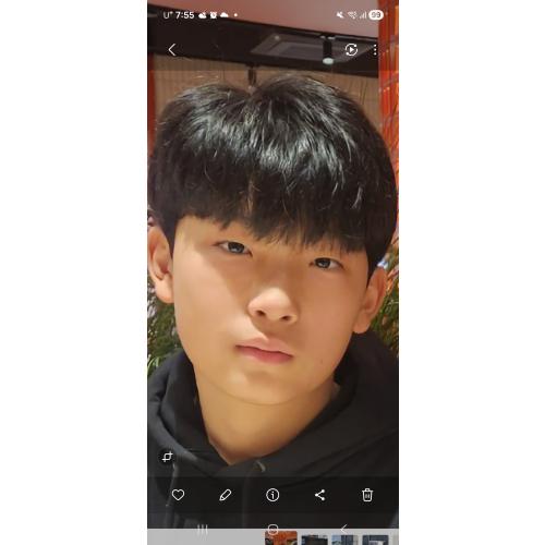 박진우